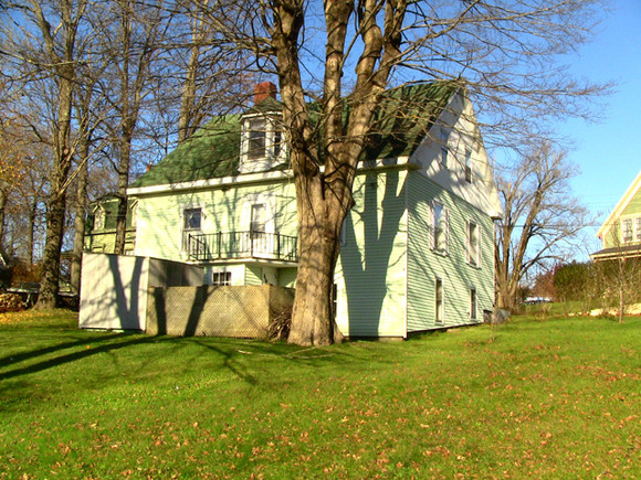 Nova Scotia Real Estate - Classic Lunenburg Bump