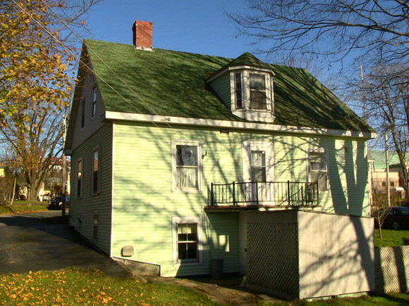 Nova Scotia Real Estate - Classic Lunenburg Bump